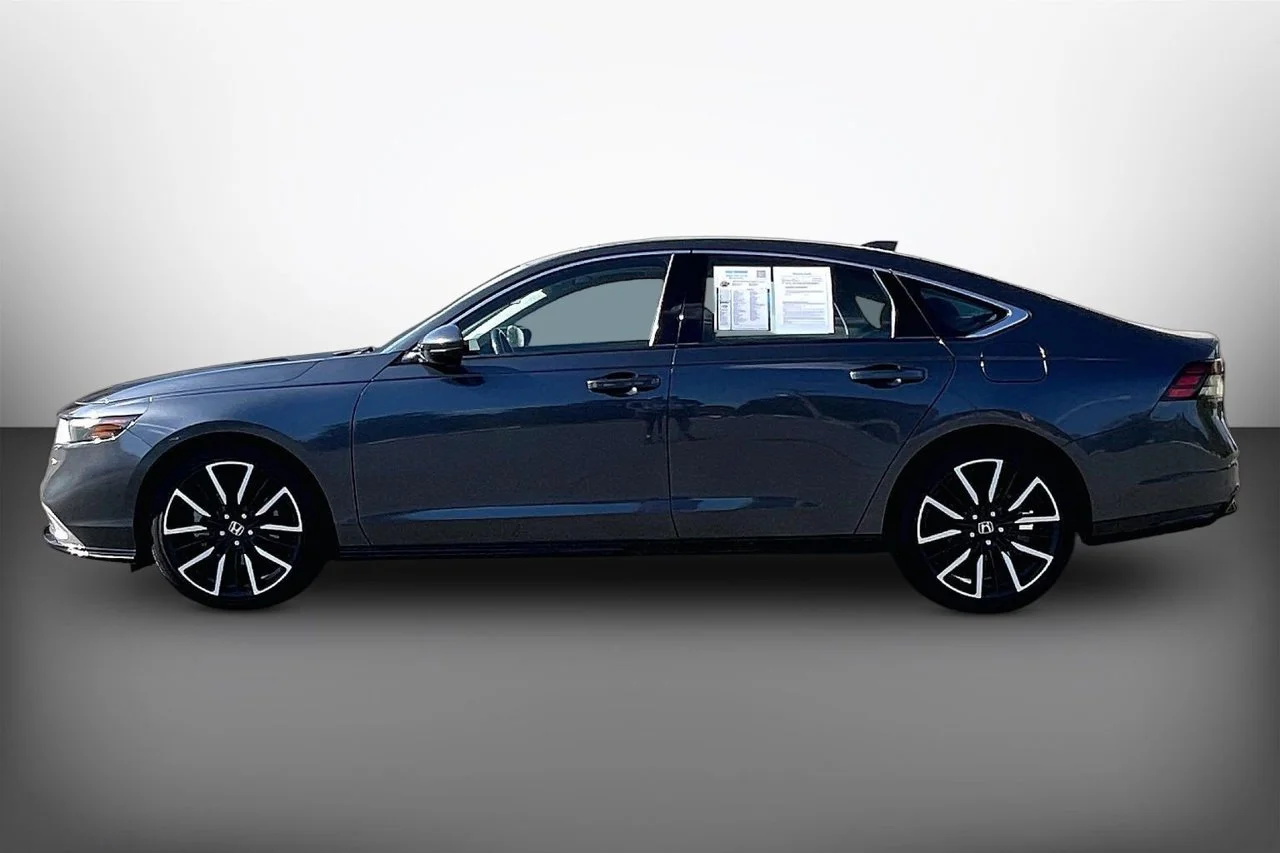 Certified Used 2023  Honda Touring image 5