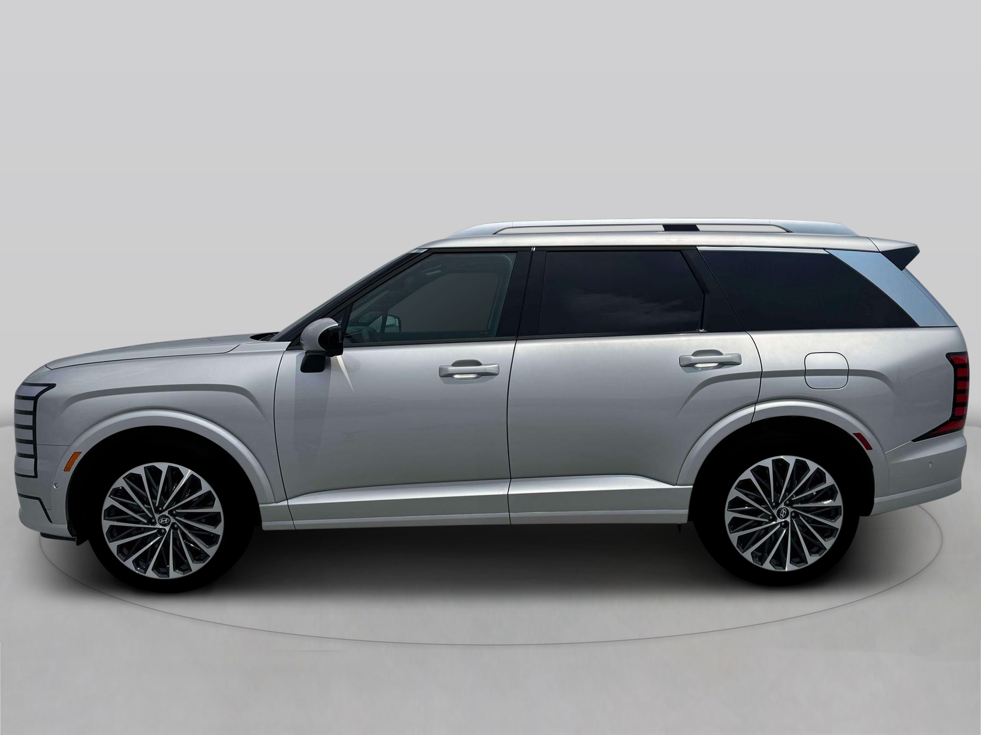 2026 Hyundai Palisade Calligraphy - Photo 3