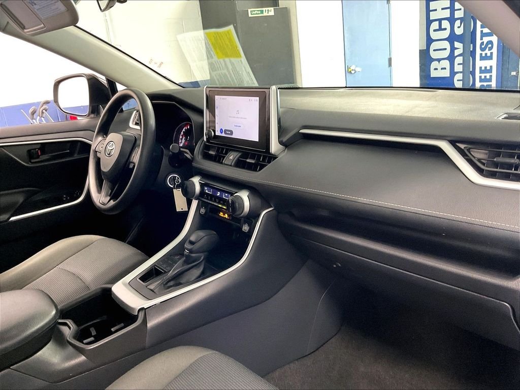 Used 2025 Silver Toyota LE image 14