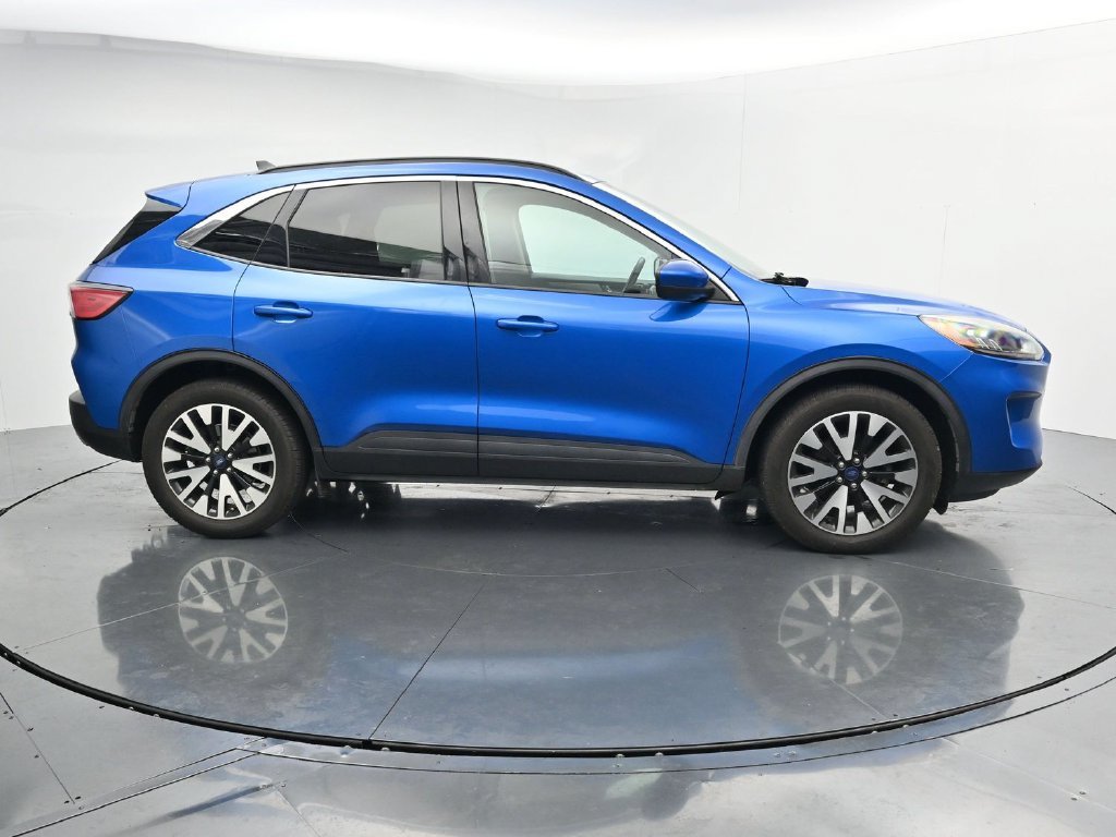 Used 2020 Blue Ford SEL image 9