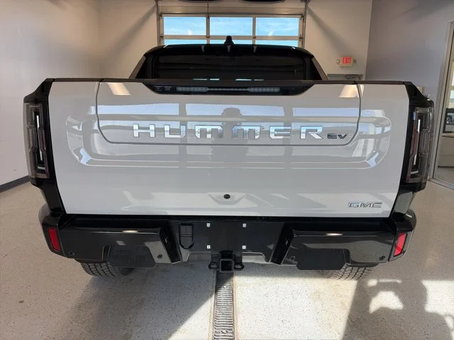 2026 GMC HUMMER EV 2X - Photo 13