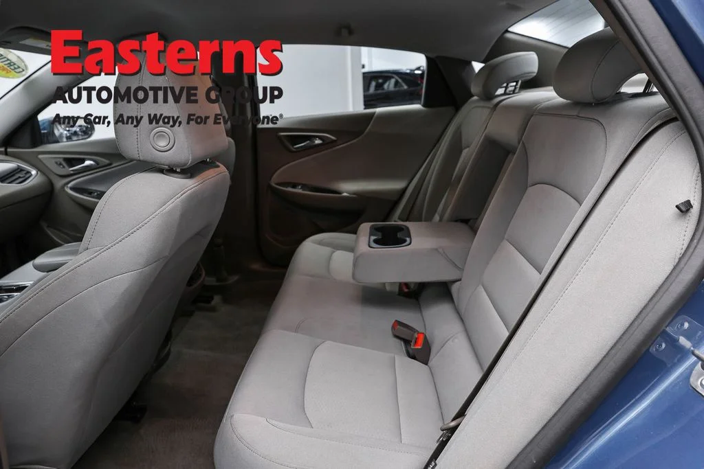 Used 2025 Blue Chevrolet LT image 21