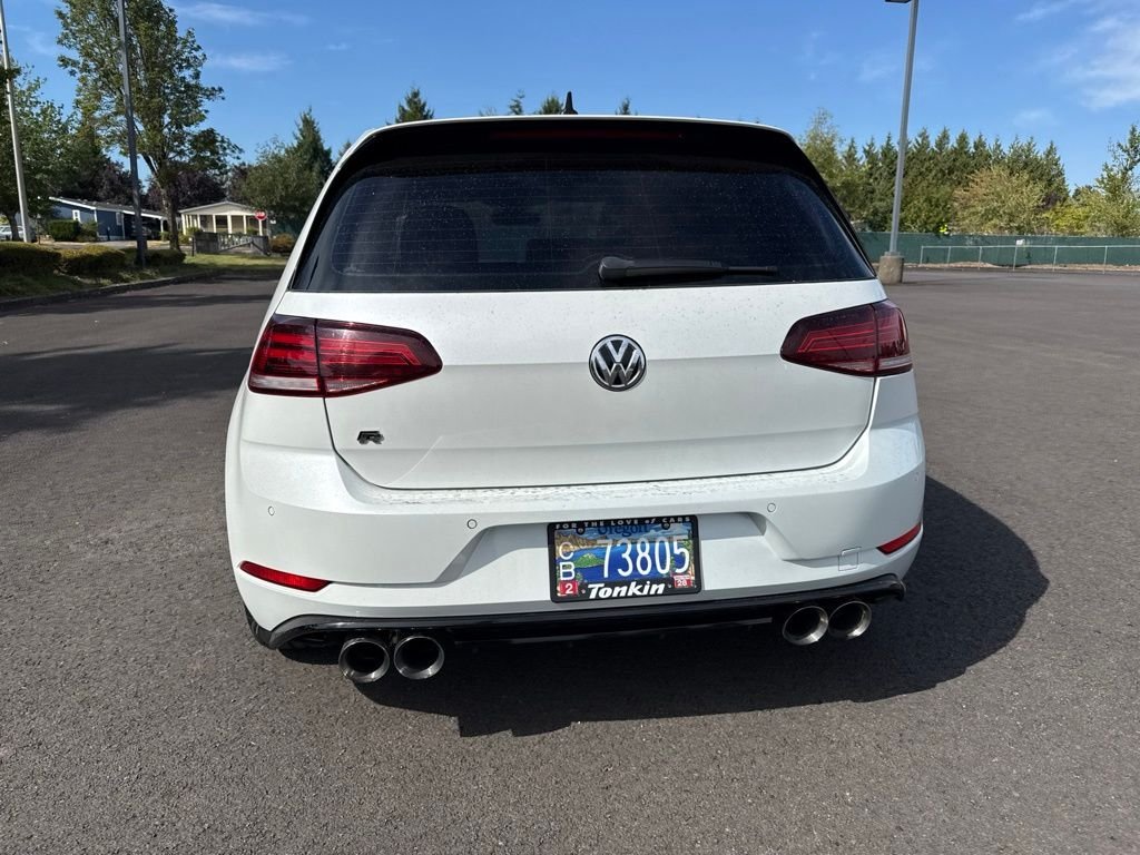 Used 2019 Oryx White Pearl Volkswagen DCC & Navigation 4Motion image 6