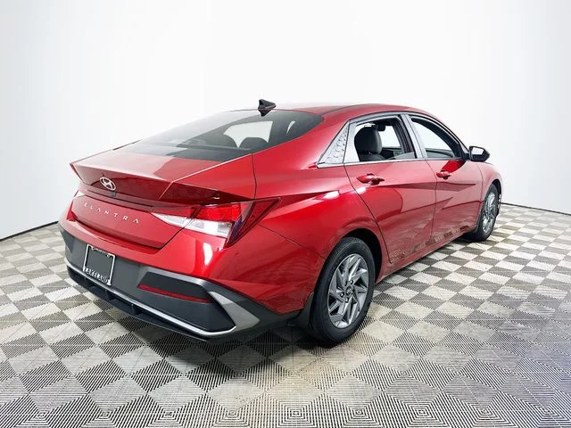 Certified Used 2024 Red Hyundai SEL image 3