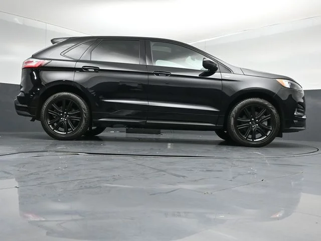 Certified Used 2024 Black Metallic Ford ST Line image 40