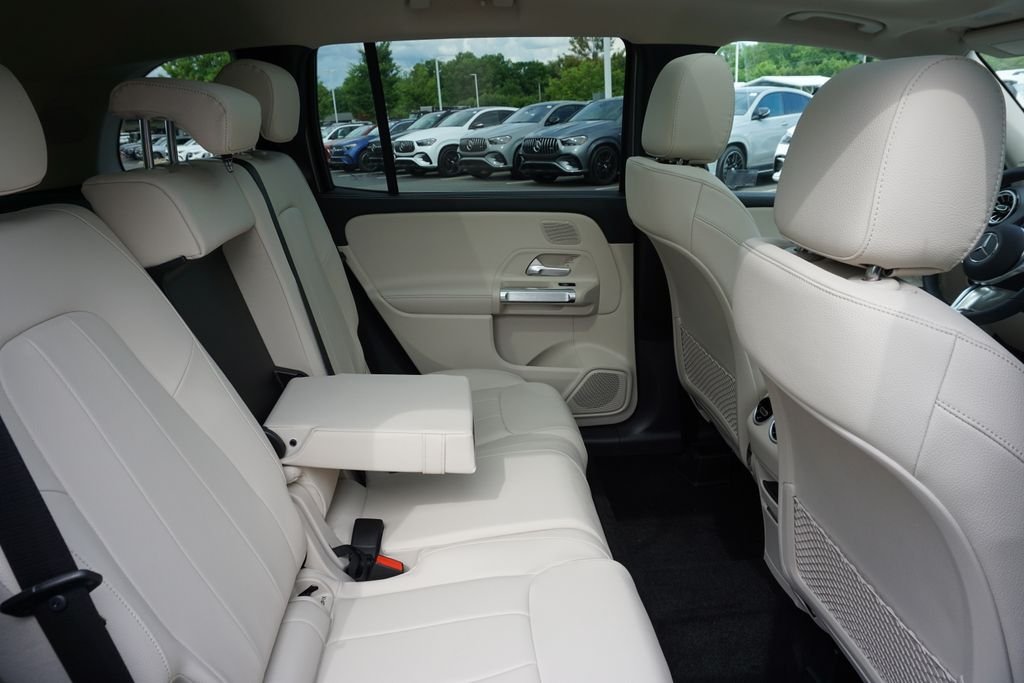 2025 Mercedes-Benz GLB Base - Photo 56
