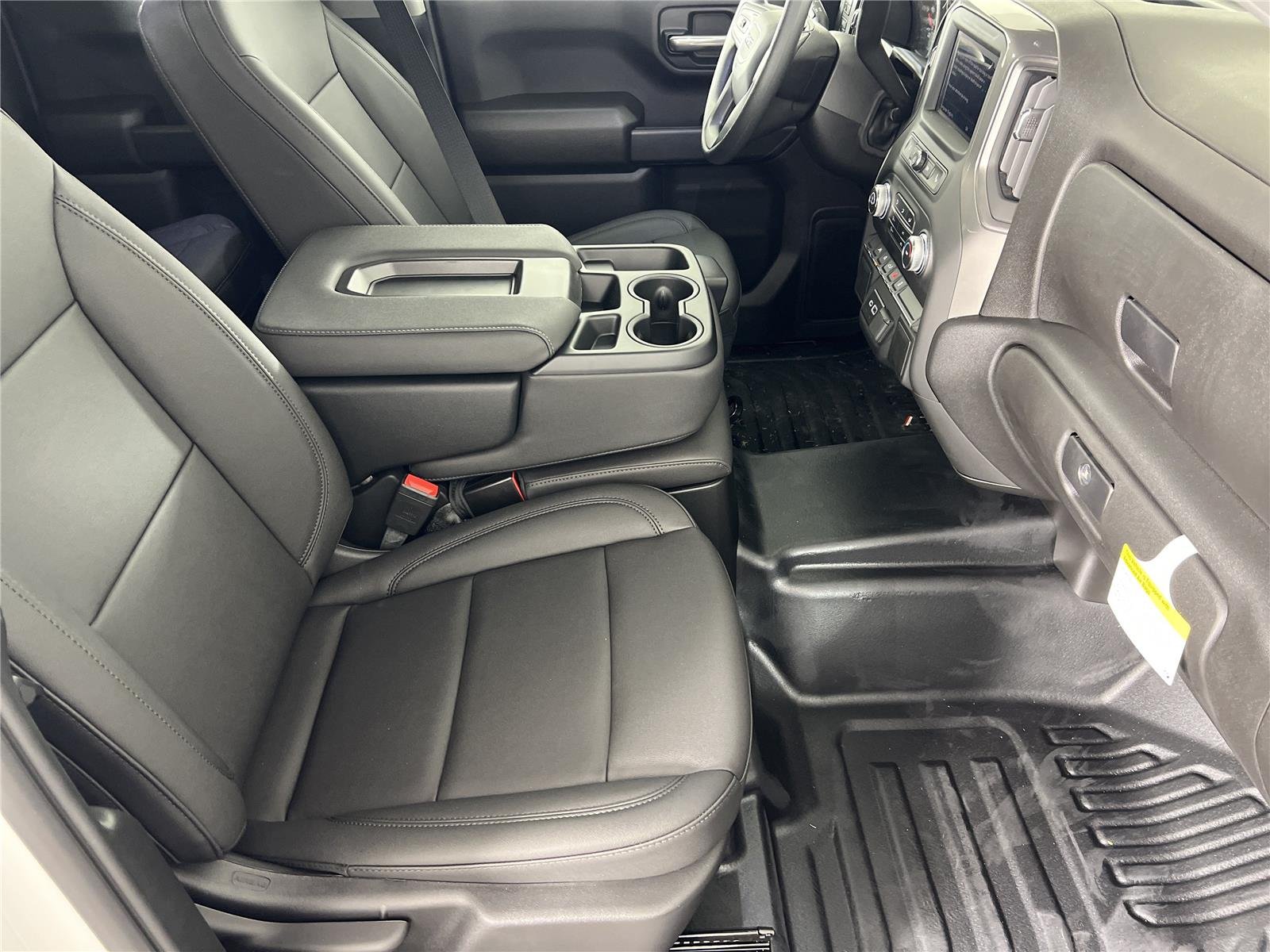 2026 GMC Sierra 1500 Pro - Photo 11