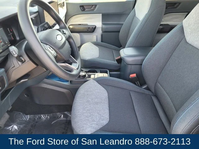 New 2025 Shadow Black Ford XLT image 22