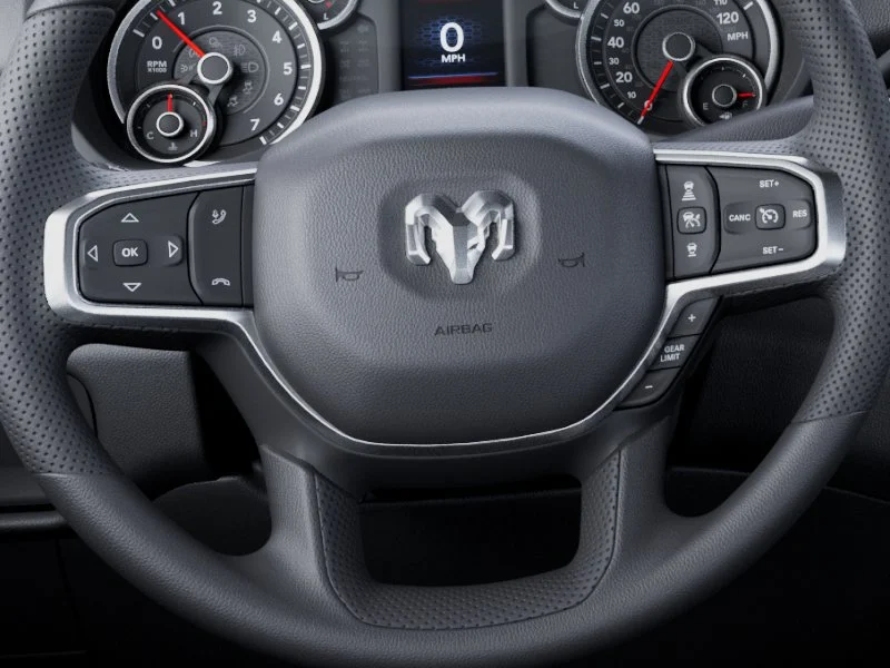 New 2026 Diamond Black Crystal Pearl-Coat Exterior Paint RAM Tradesman image 82