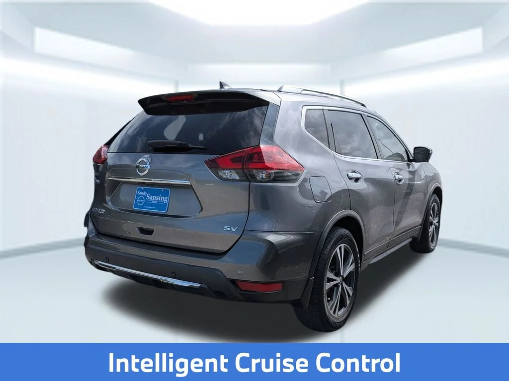 Used 2020 Gray Nissan SV image 4