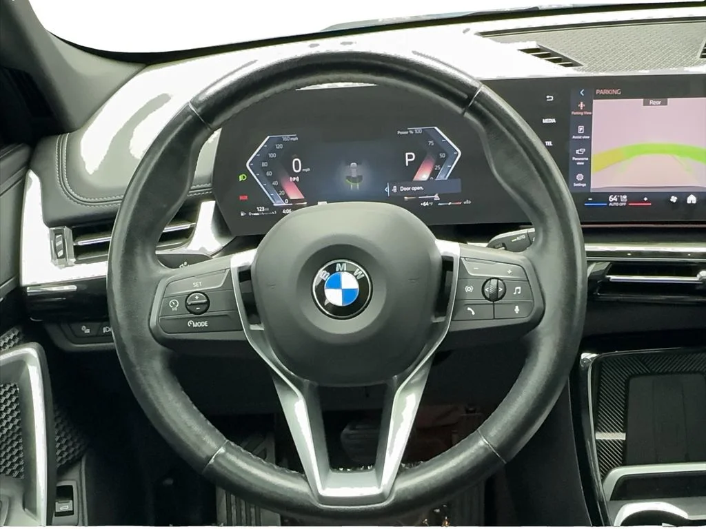 Used 2024 Silver BMW xDrive28i image 38