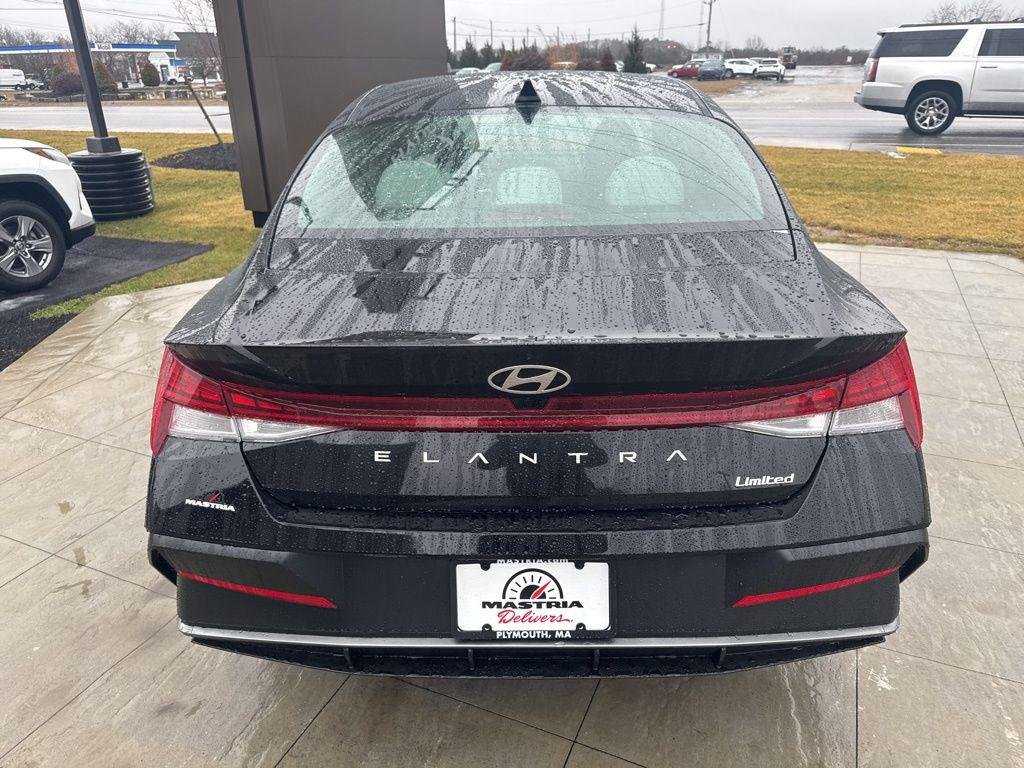 New 2026 Black Hyundai Limited image 7