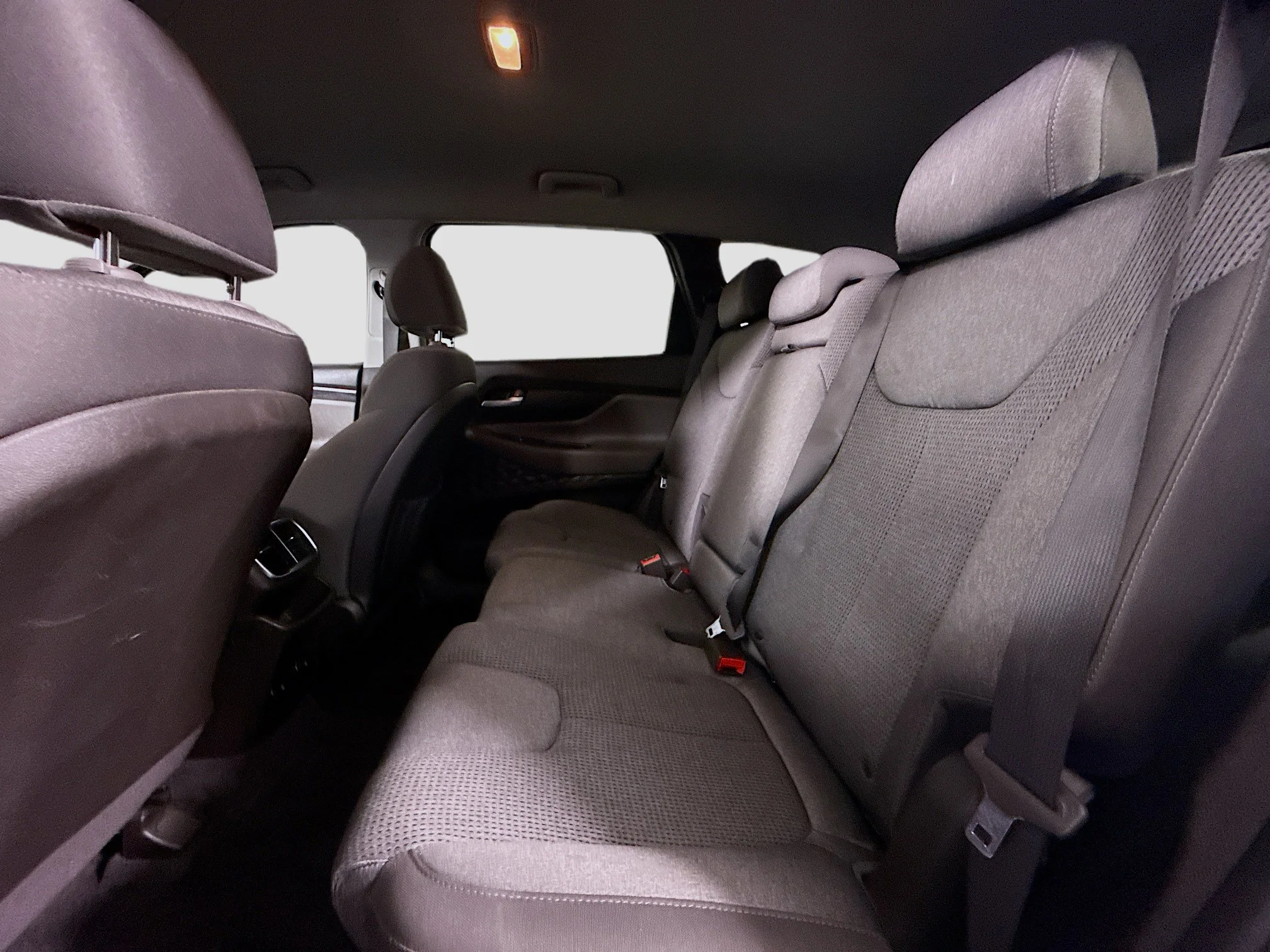 Used 2020 Quartz White Hyundai SE image 20