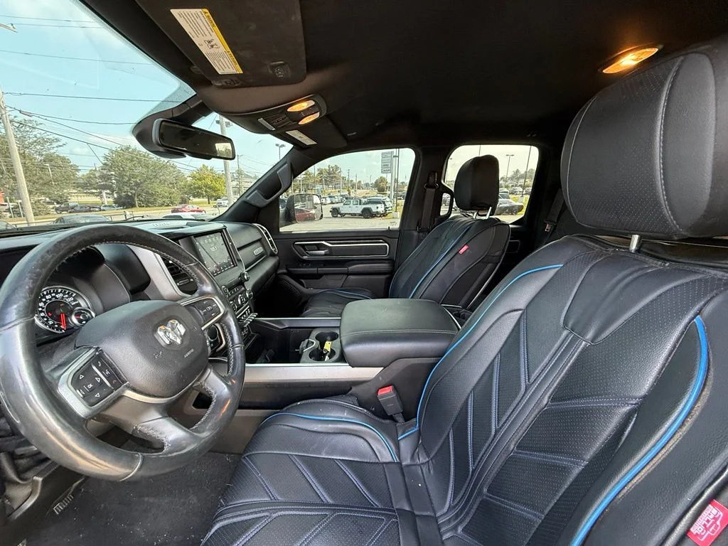 Used 2019 Black Ram Big Horn/Lone Star image 13