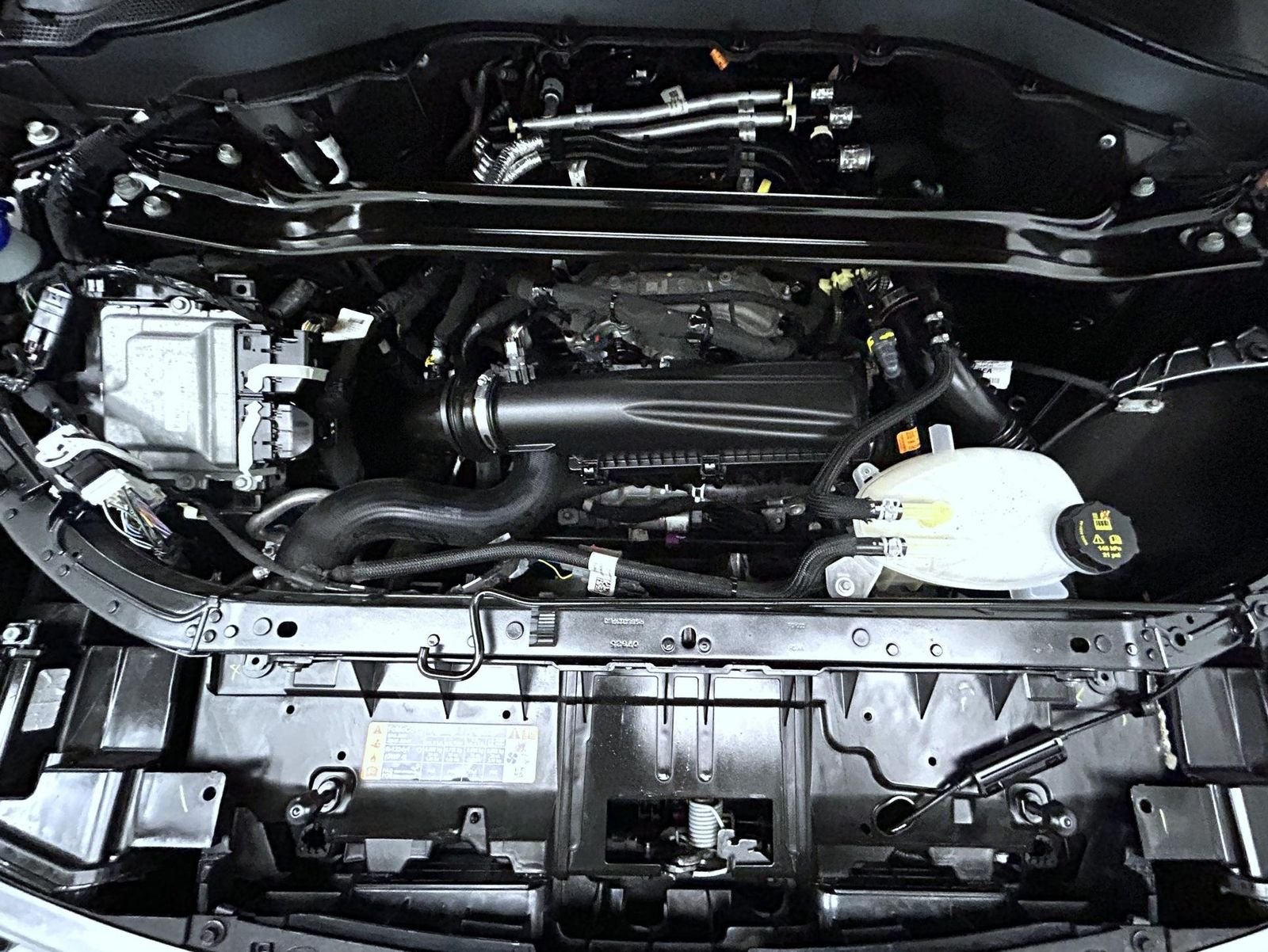 Used 2025 Gray Ford Platinum image 25