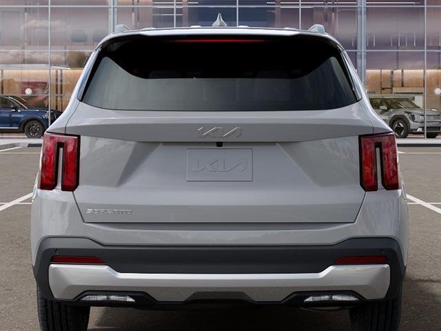 New 2026 Wolf Gray Kia S image 13