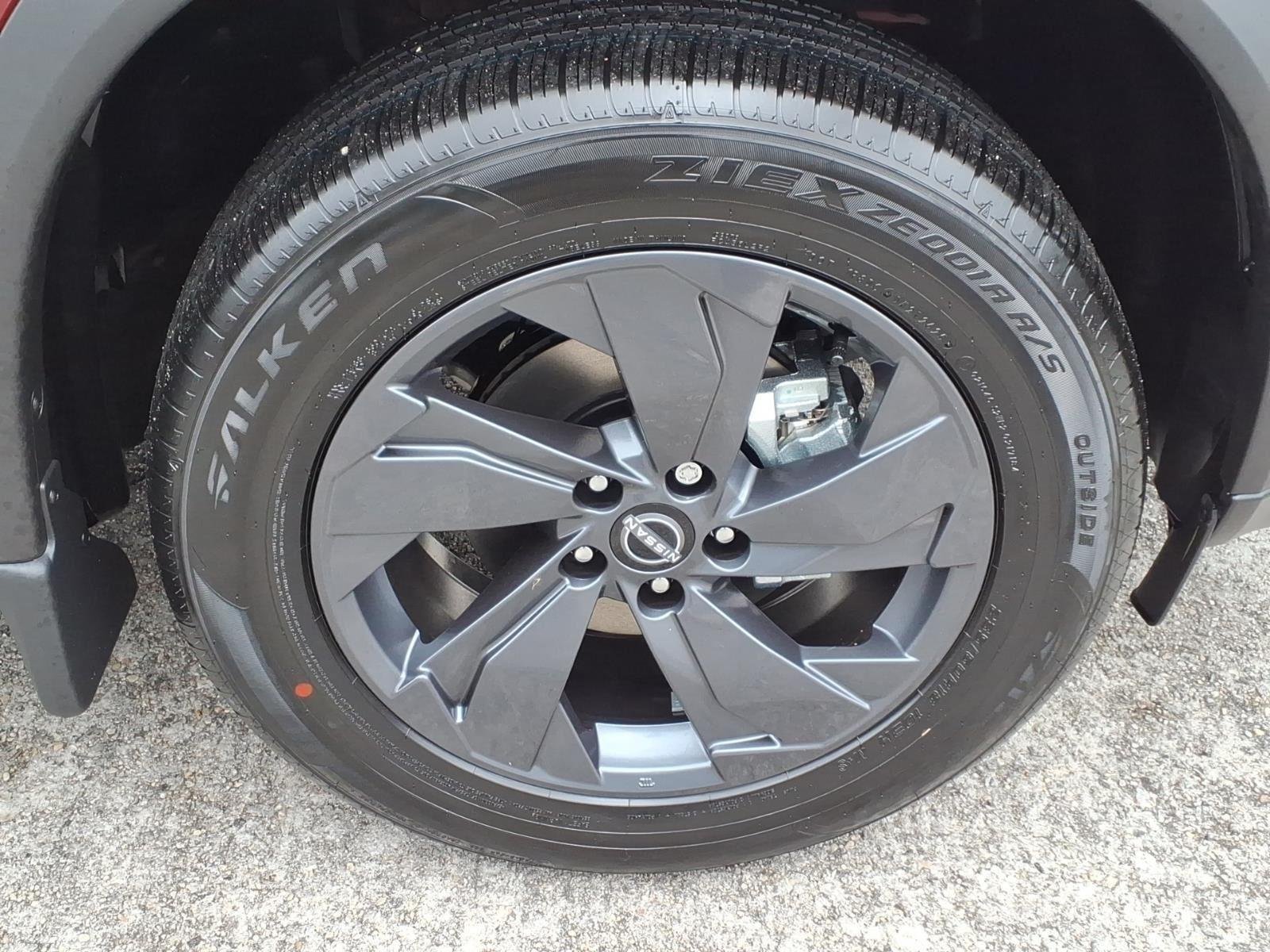 New 2026 Scarlet Ember Tintcoat Nissan SV image 4