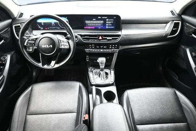 Used 2025 Blue Kia EX image 11