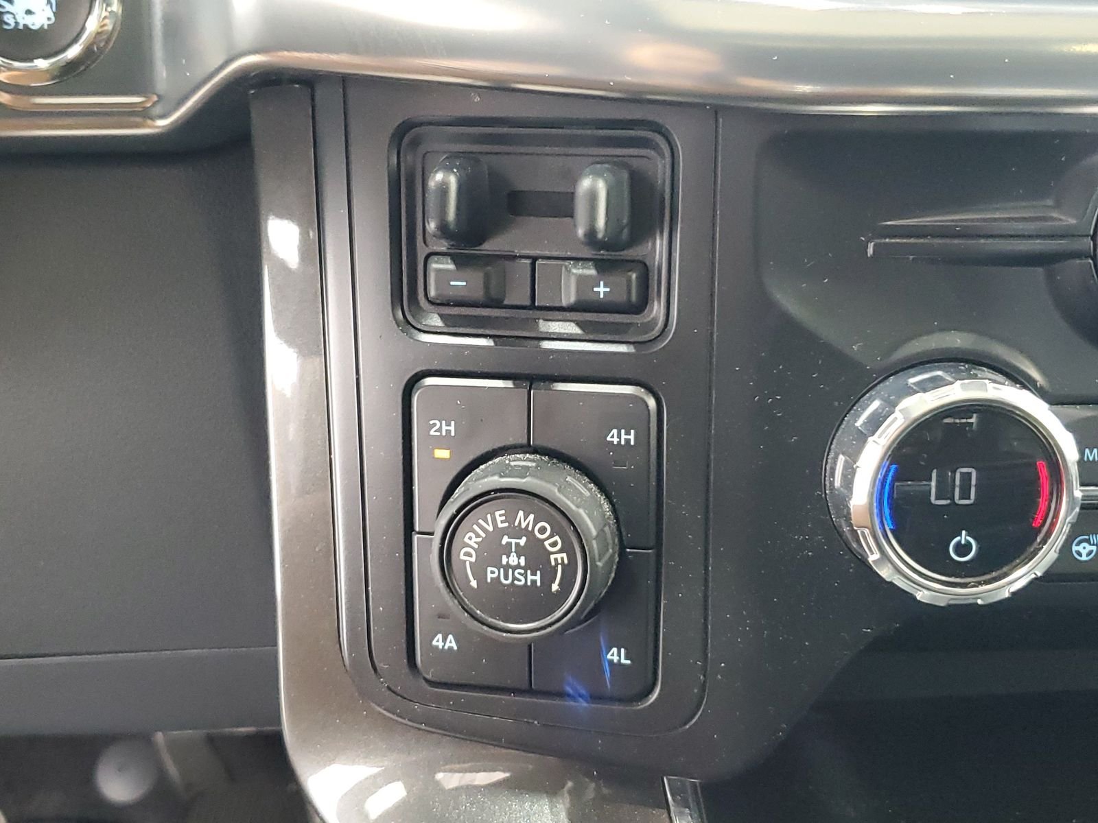 Certified Used 2021 Gray Ford Lariat image 26