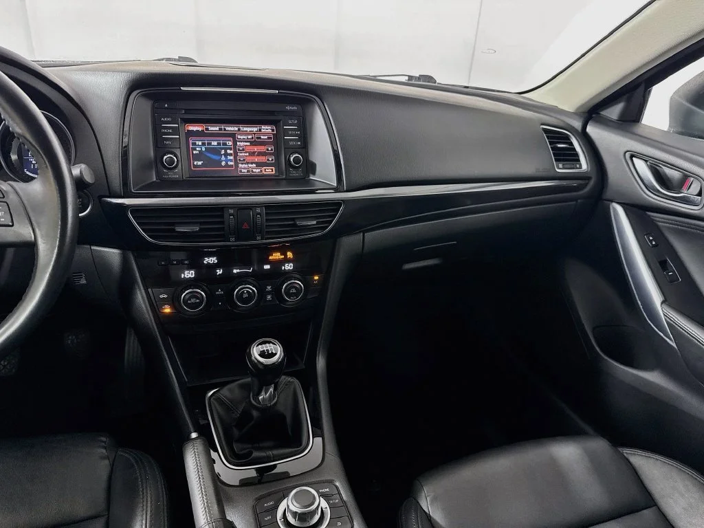 Used 2015 Blue Mazda i Touring image 26