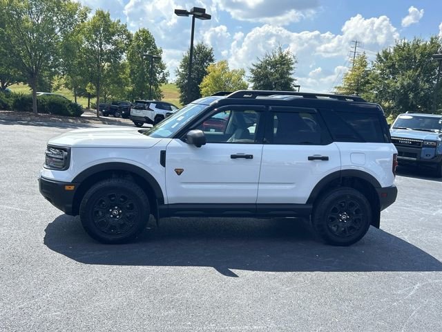 Used 2025 White Ford Badlands image 7