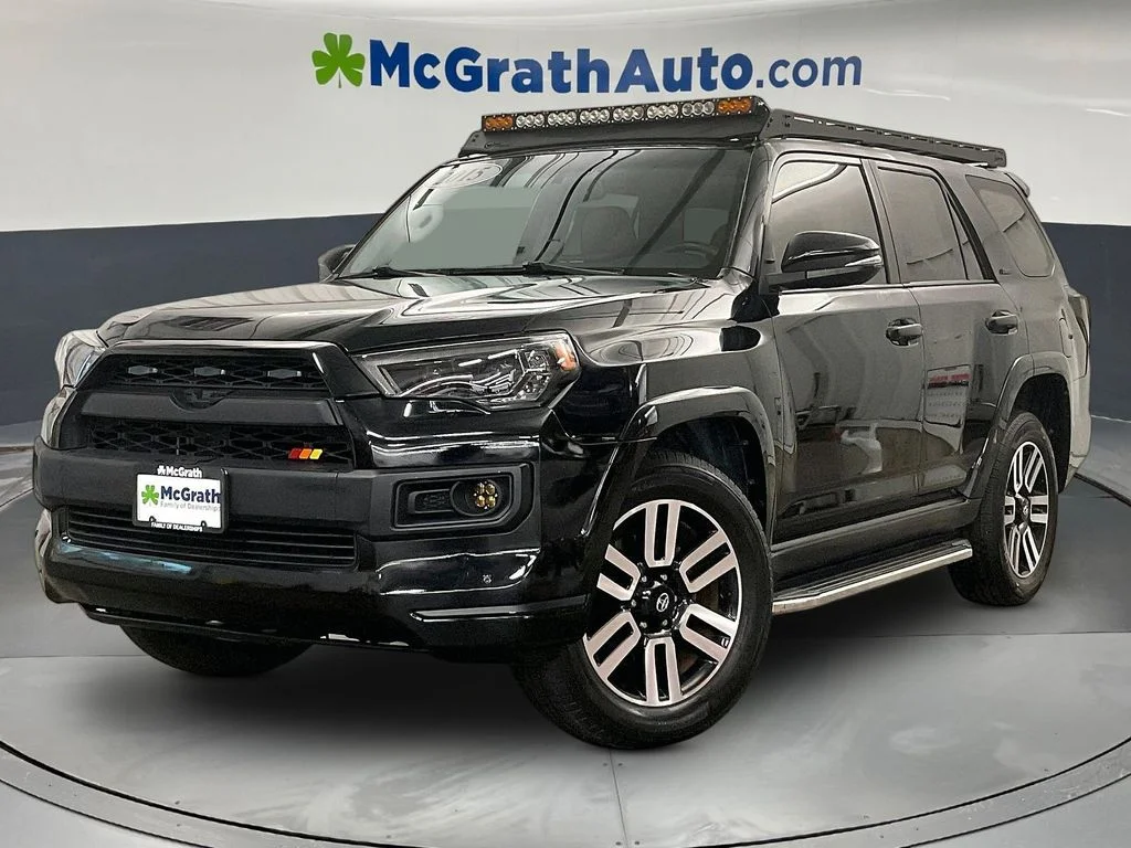 Used 2015 Black Toyota Limited image 2