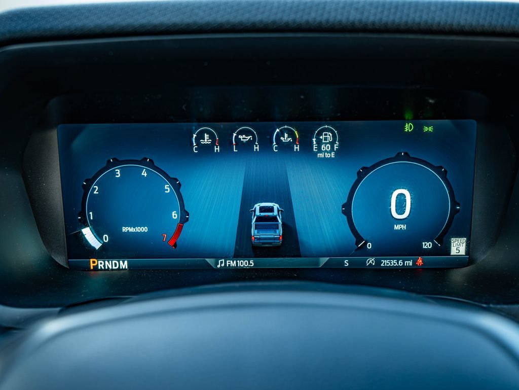 Used 2024 Avalanche Ford XLT image 16