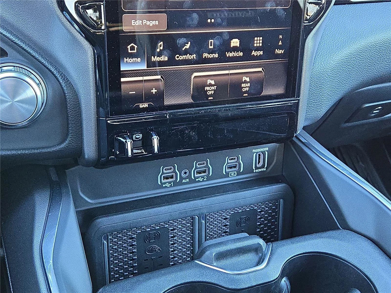 2026 RAM 1500 Laramie - Photo 27