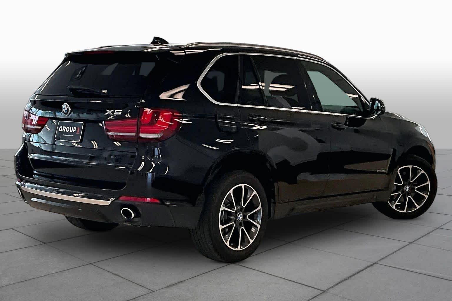 Used 2017 Jet Black BMW sDrive35i image 11