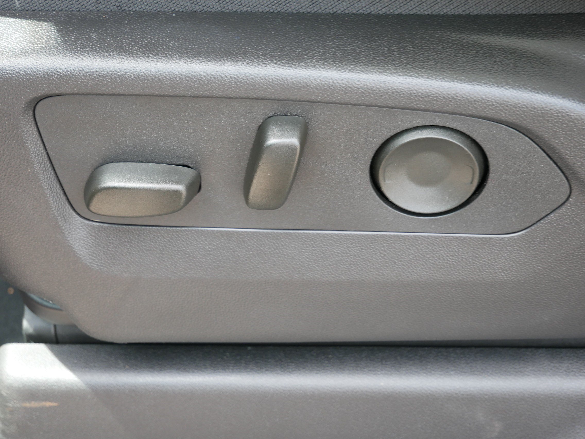 2024 Chevrolet Silverado 1500 Custom - Photo 20