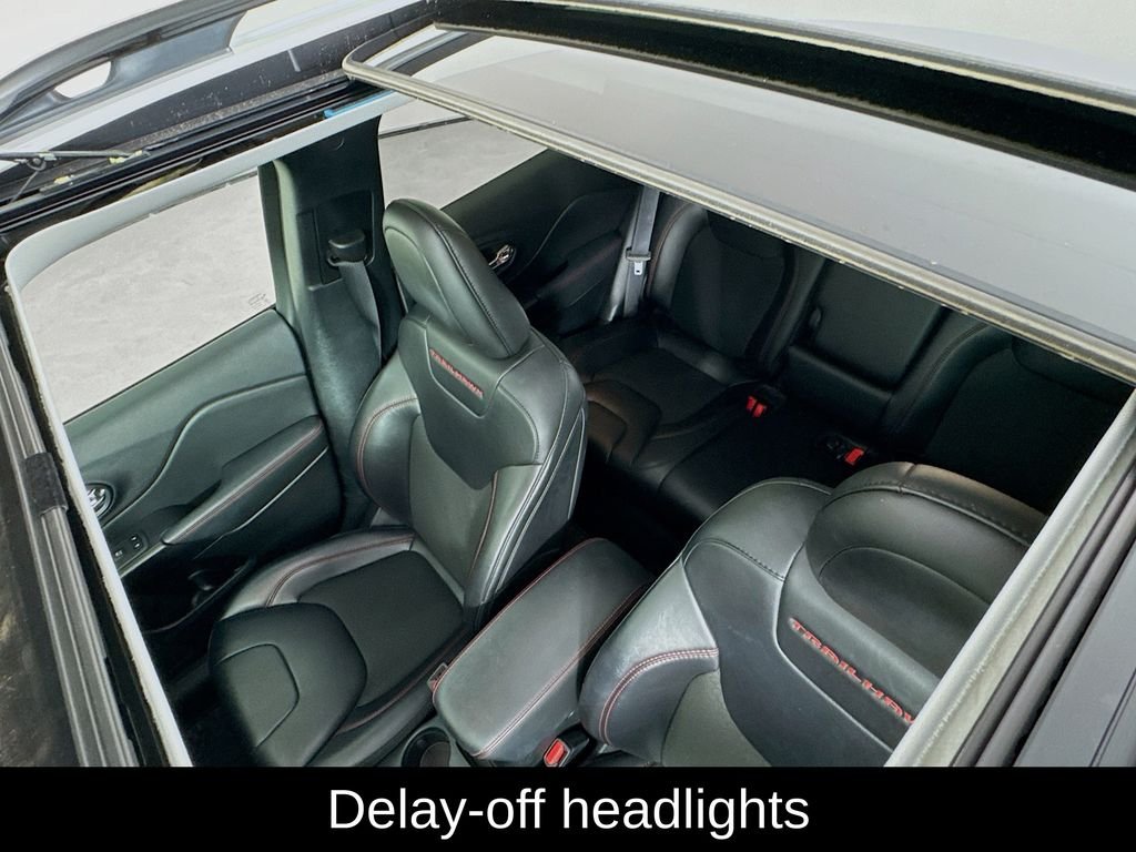 Used 2022 Bright White Clearcoat Jeep Trailhawk image 26