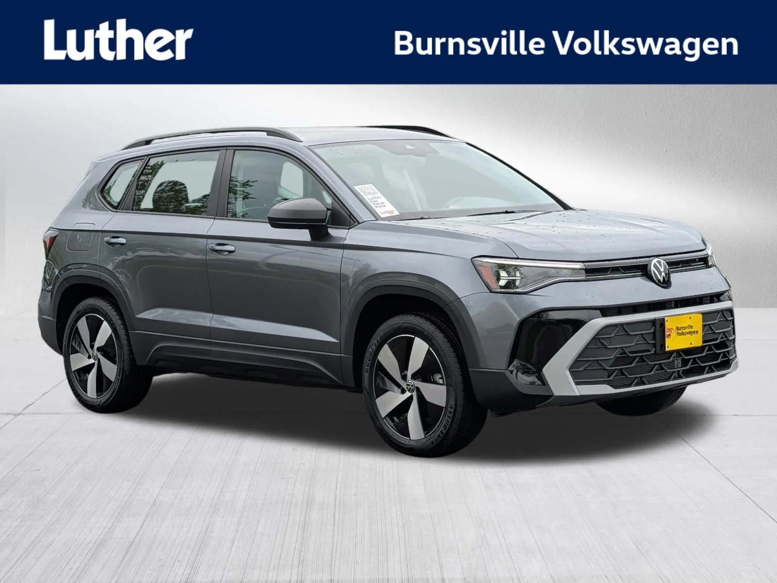 2025 Volkswagen Taos 1.5T S 4Motion's photo