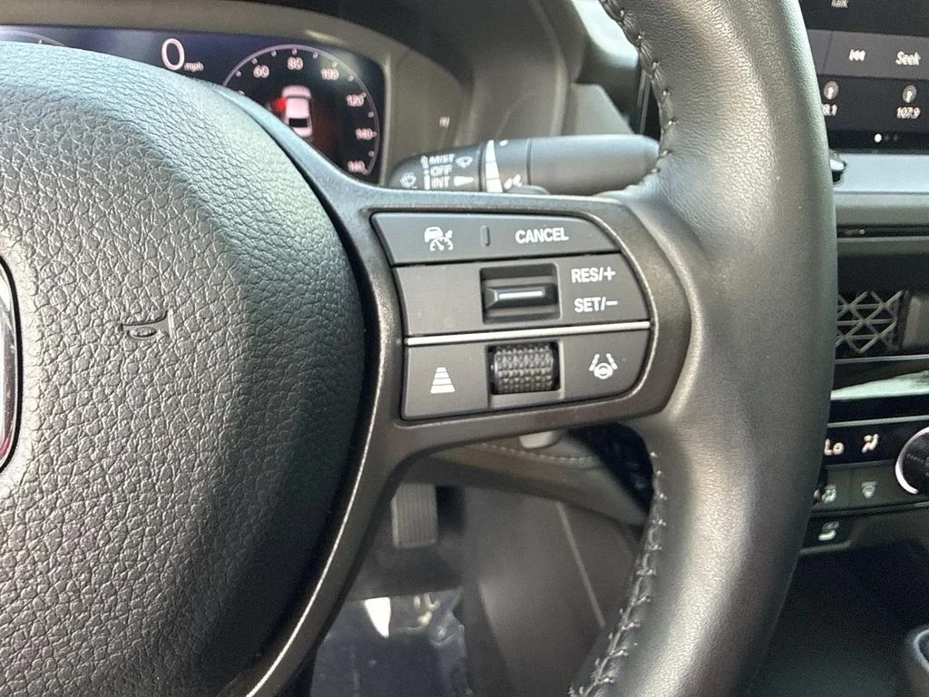Used 2023 Gray Honda EX-L image 37
