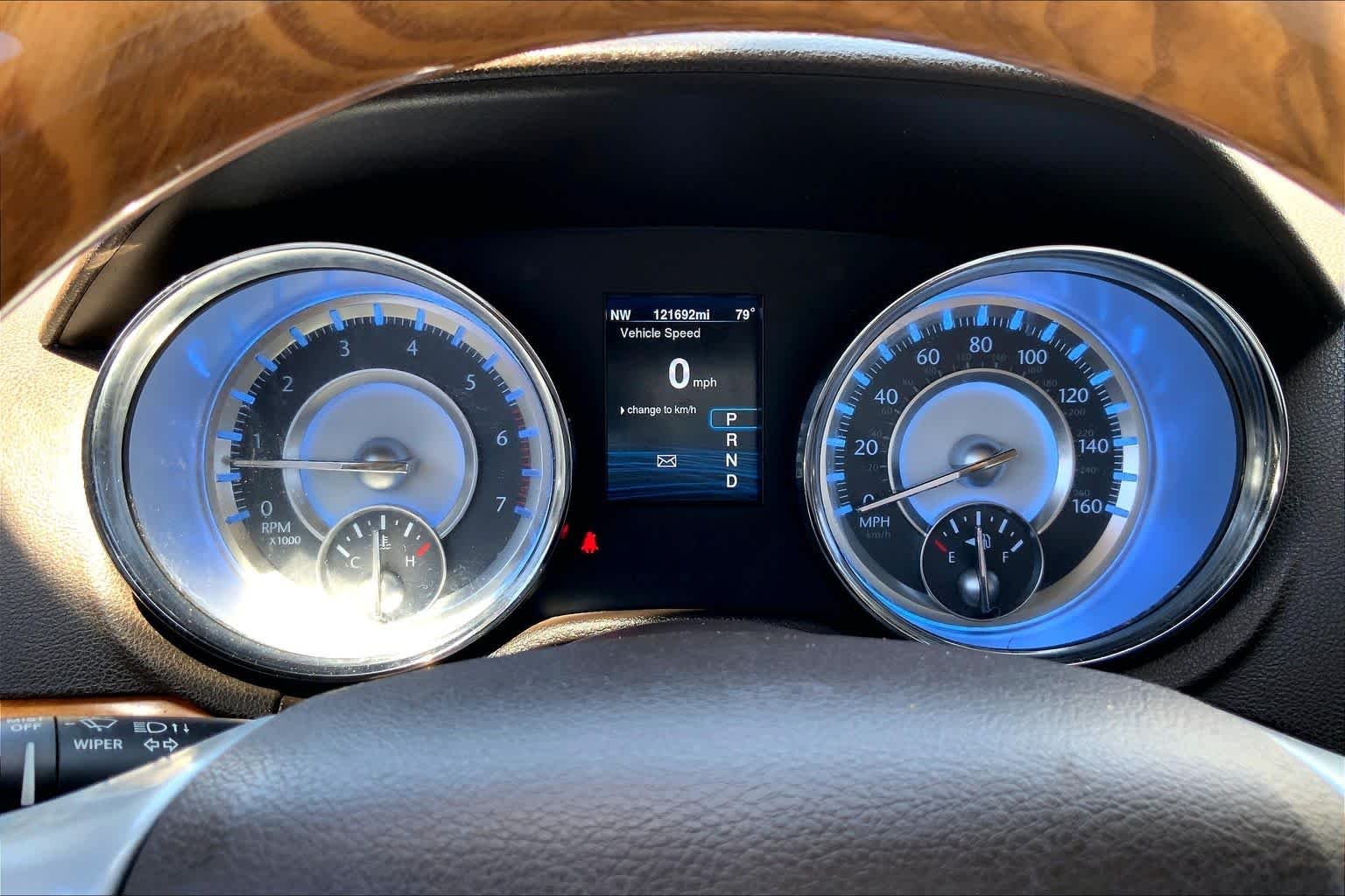 Used 2014 Deep Cherry Red Crystal Pearlcoat Chrysler 300C image 22