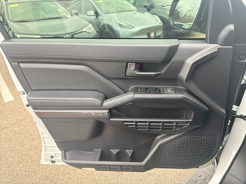 2025 Toyota 4Runner TRD Off-Road - Photo 30