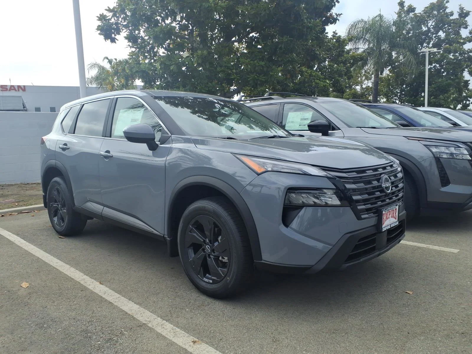 New 2026 Boulder Gray Pearl Nissan SV image 5