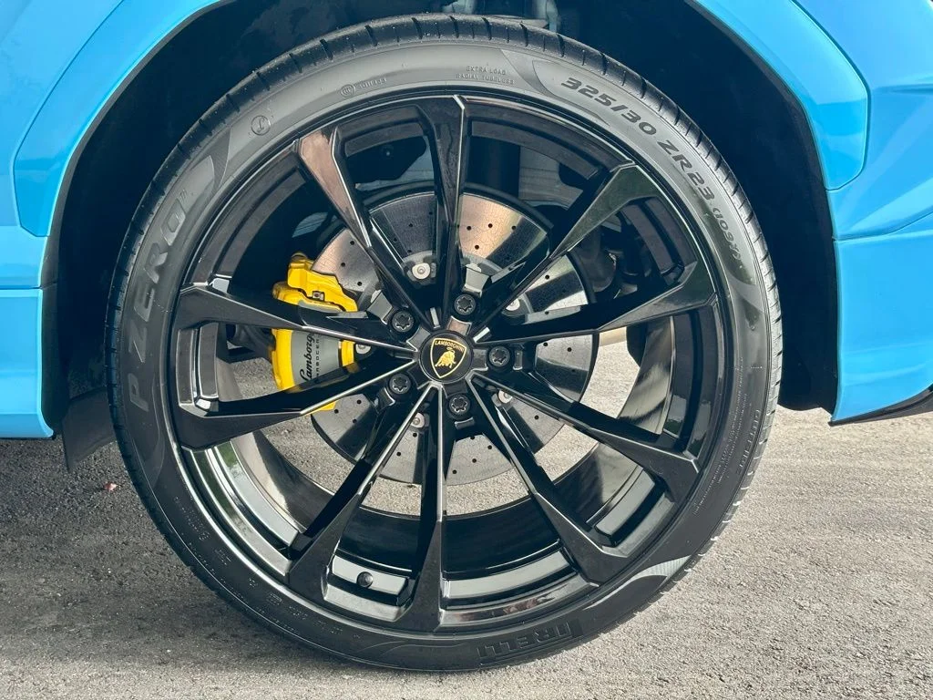 2024 Lamborghini Urus S - Photo 16