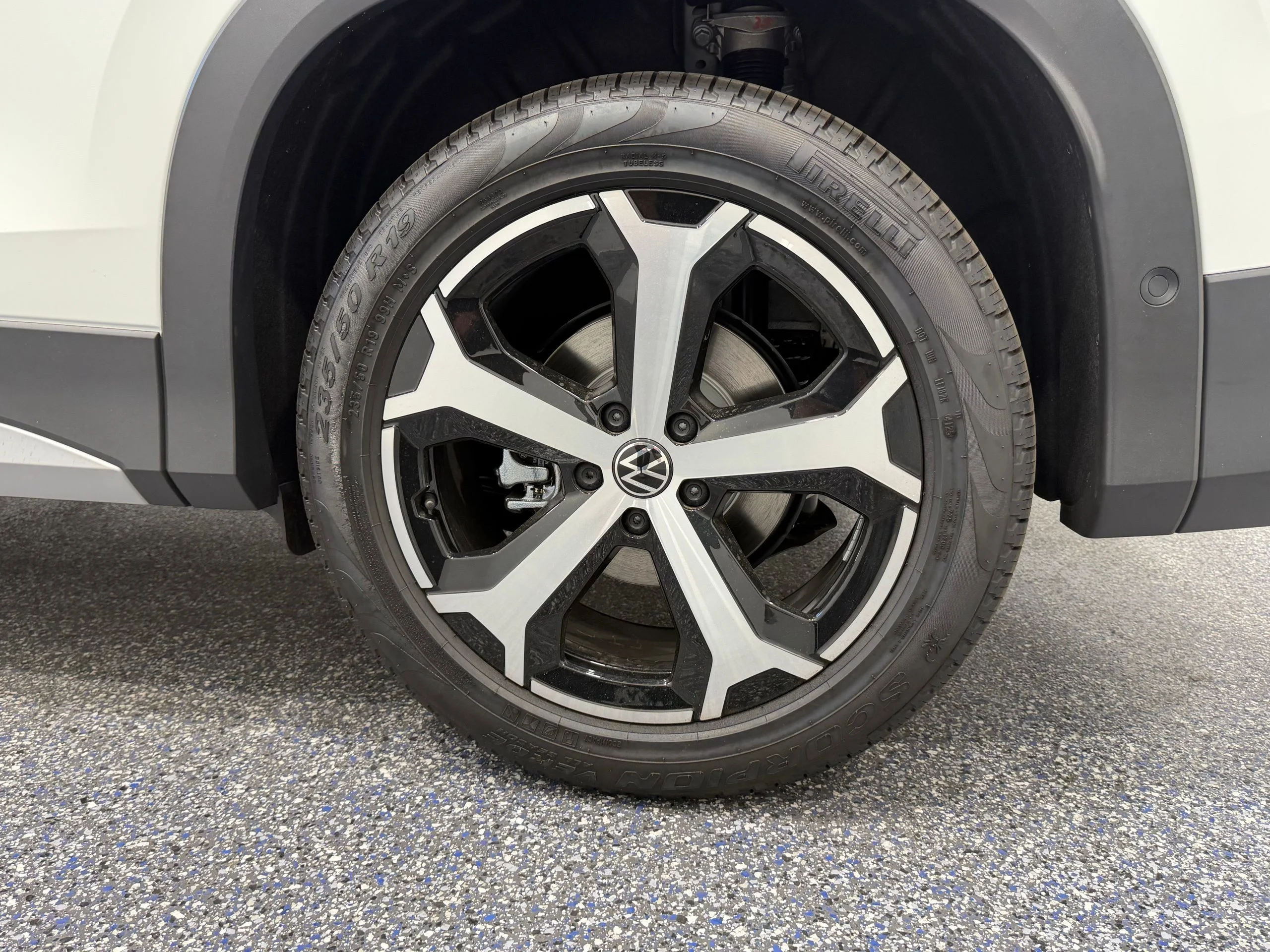 New 2026 White Volkswagen SE image 13
