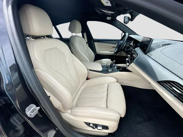 Used 2022 Gray BMW 530i image 29