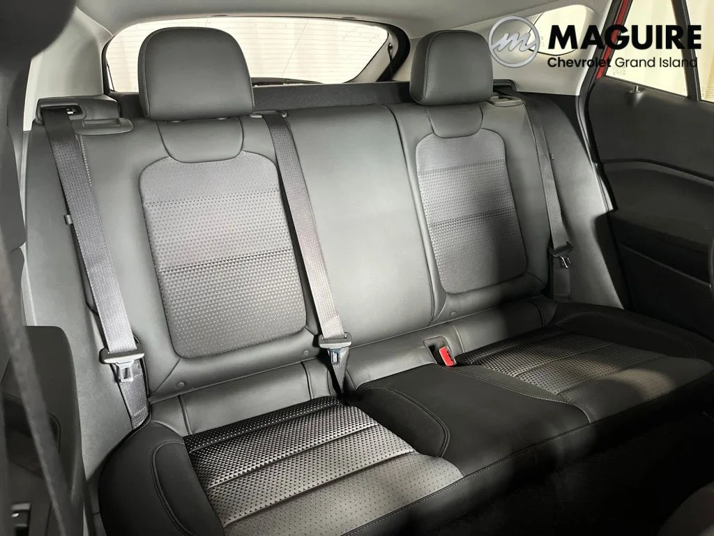Used 2024 Orange Metallic Chevrolet LT image 31