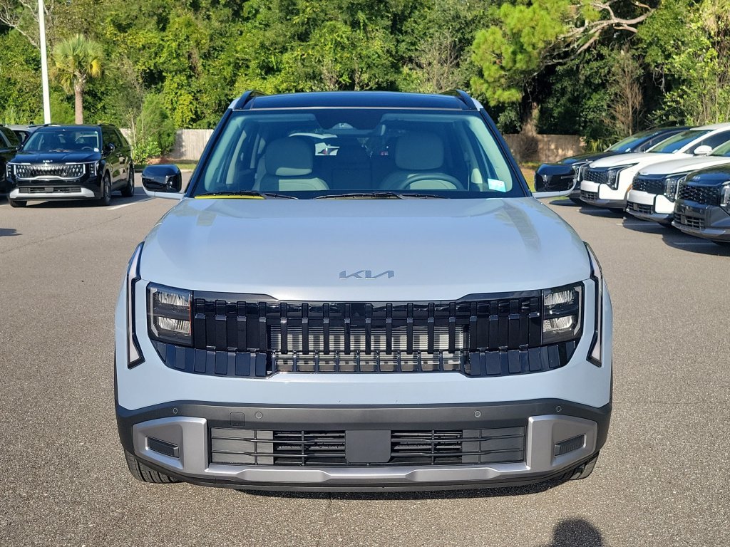 New 2027 Pale Gray Kia EX image 2
