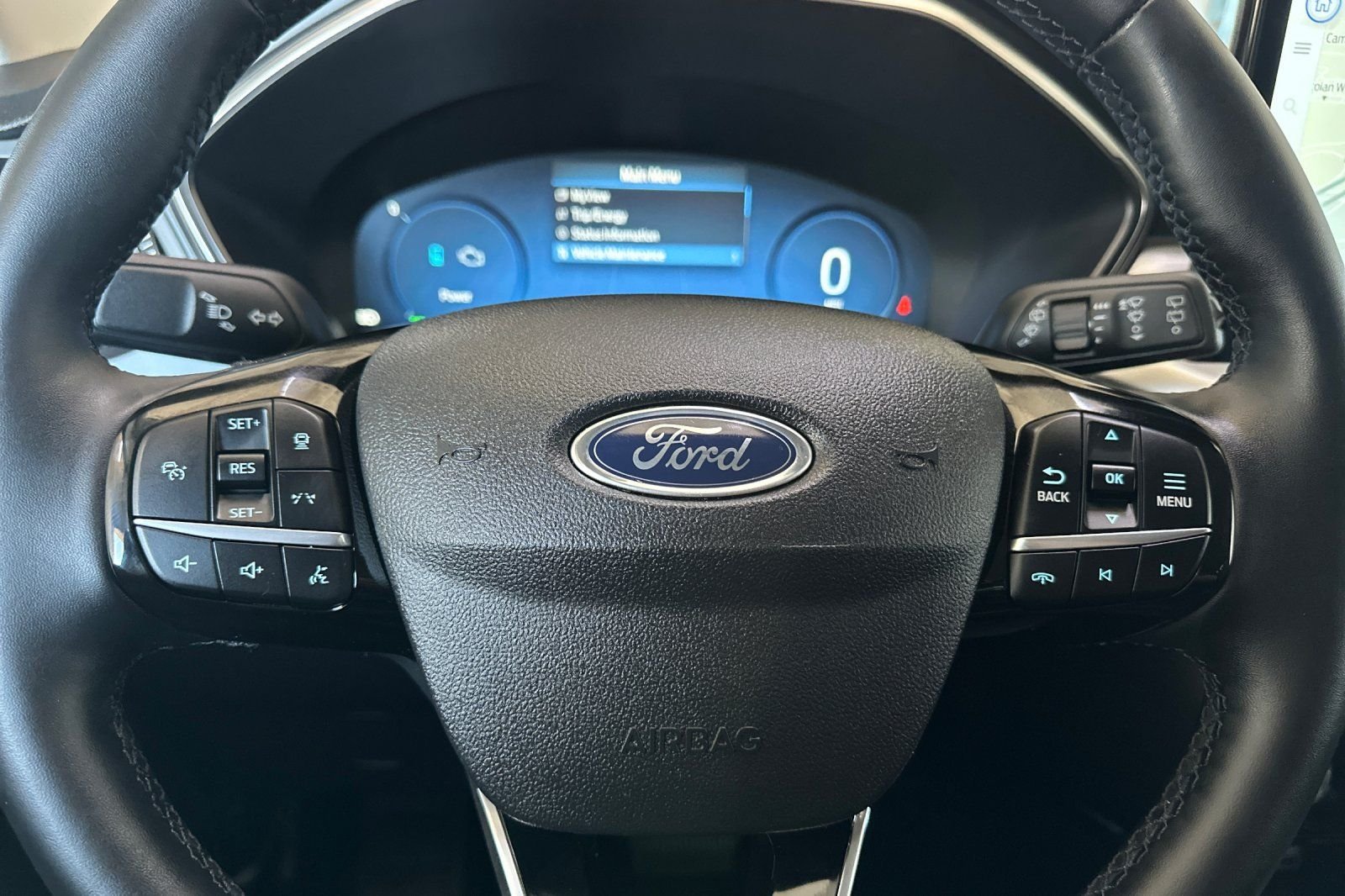 Used 2025 Silver Ford Base image 25