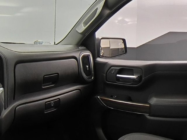 Used 2022 Black Chevrolet LT Trail Boss image 40