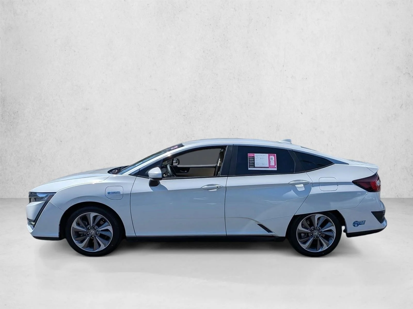 Used 2021 White Honda  image 9