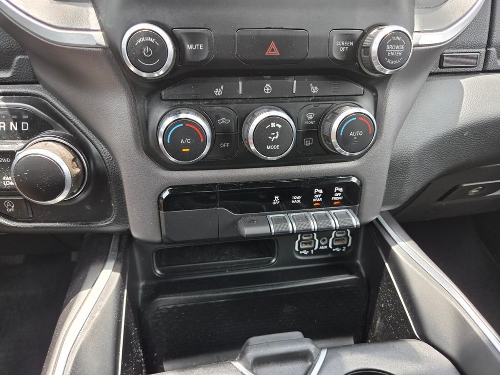 Used 2021 Black Ram Big Horn/Lone Star image 18