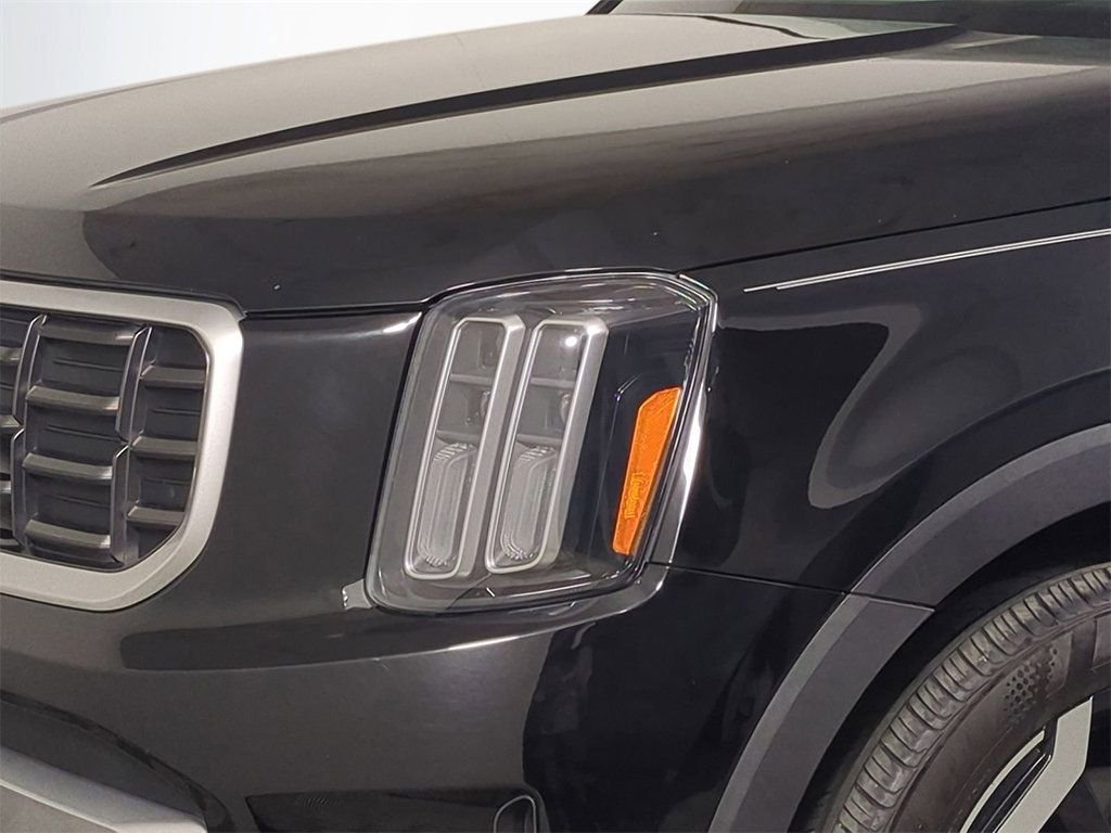 2023 Kia Telluride S - Photo 10