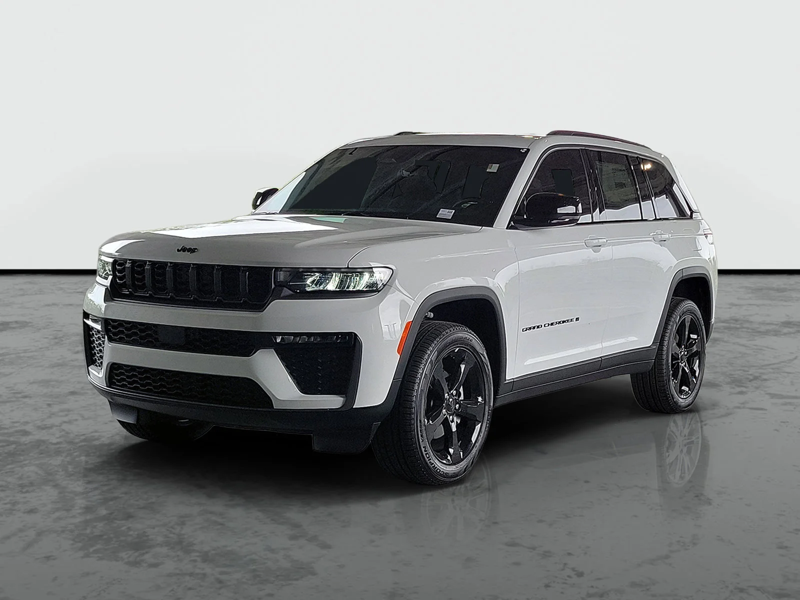New 2026 Bright White Clear-Coat Exterior Paint Jeep Limited image 3