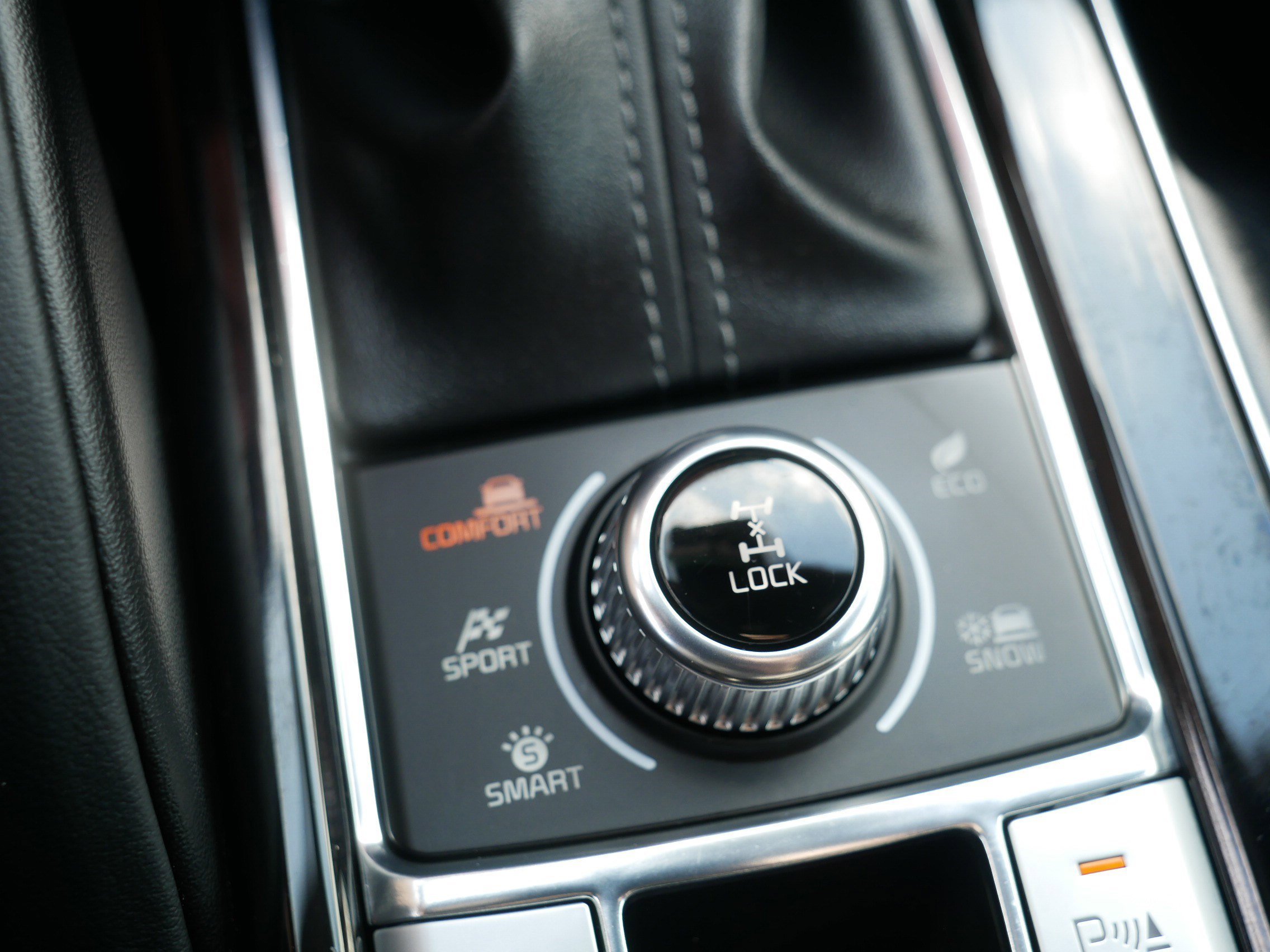 Certified Used 2025 Wolf Gray Kia SX-Prestige X-Line image 32