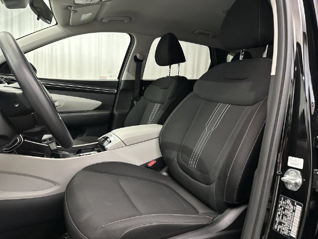 Used 2024 Black Hyundai SEL image 18