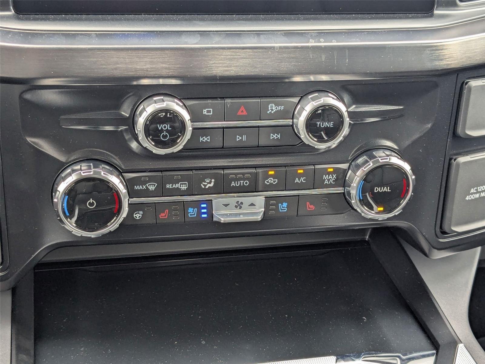 2025 Ford F-350 Super Duty Lariat - Photo 25